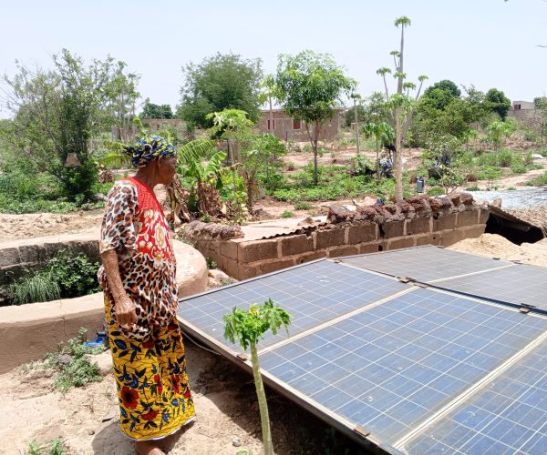 Installation panneaux solaire Satinèbougou1